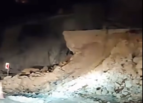 Mersin istikametinden Kocahasanlı mevkine bağlantı sağlayacak olan yapımı devam eden