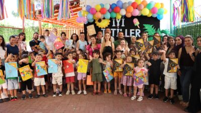 Toroslar Belediyesi bünyesinde hizmet veren Akbelen ve Osmaniye Gündüz Bakımevlerinde