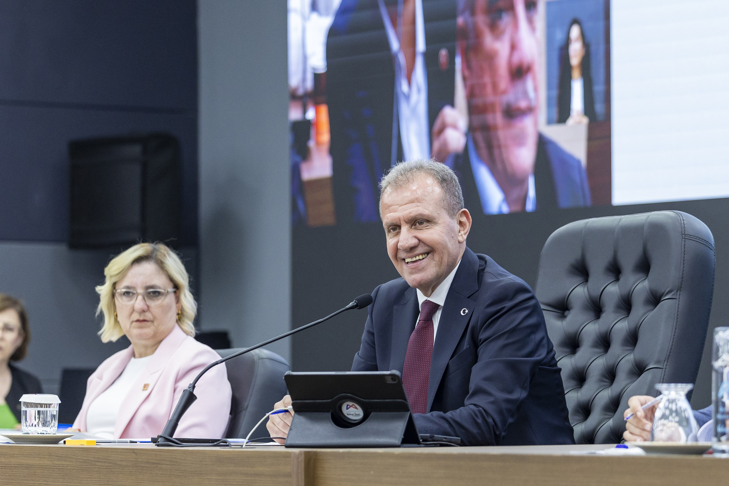 Seçer’den sinekle mücadele konusunda açıklama: “İl
