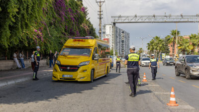 Mersin Büyükşehir Belediyesi, toplu taşıma hizmetlerinde vatandaş memnuniyetini artırmak amacıyla