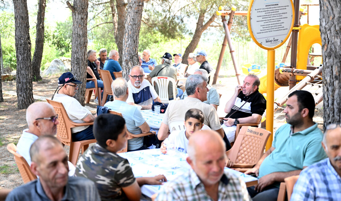 Mersin Büyükşehir Belediyesi, Babalar Günü dolayısıyla şehit babaları, gaziler ile