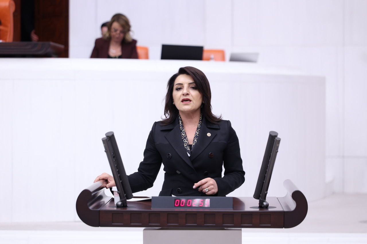 TÜRKİYE BÜYÜMEYİ UNUTTU
