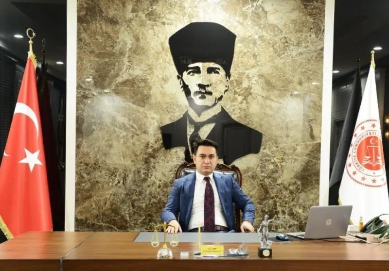 Düzce Cumhuriyet Başsavcısı Yasin Emre, Mersin Cumhuriyet Başsavcılığına Atandı Mersin Cumhuriyet Başsavcı Vekili Tolga Han Altınay, Osmaniye Cumhuriyet Başsavcılığına