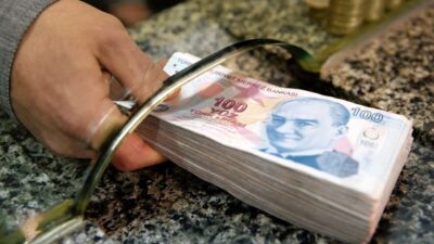Türkiye Sakatlar Derneği Mersin Şubesi, engelli bireylerin yaşamını zorlaştıran uygulamalara