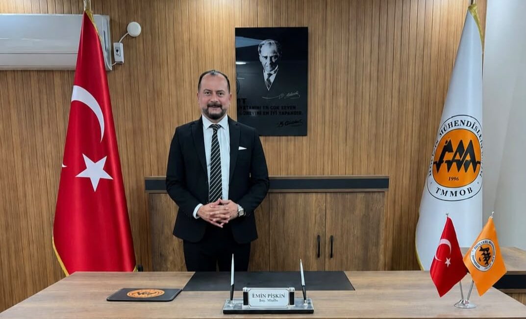 TMMOB Jeofizik Mühendisleri Odası (JFMO) Adana Şube Başkanı Emin Pişkin,