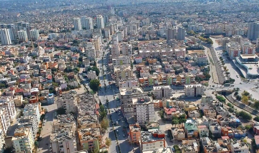Nüfus yoğunluğu, ekonomik potansiyeli ve coğrafi konumuyla bağlı bulundukları şehirlerin