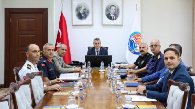Mersin Valisi Atilla Toros başkanlığında, Güvenlik ve Asayiş Değerlendirme Toplantısı