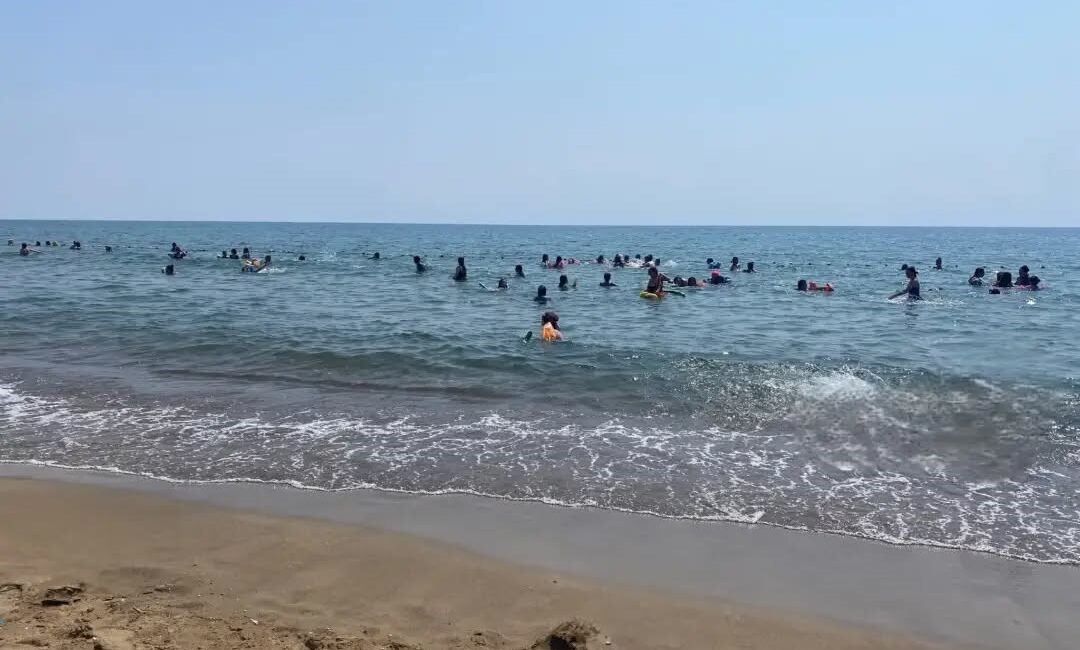 Adana’da korunma ve bakım altında bulunan kız çocukları, Mersin‘in Silifke ilçesinde