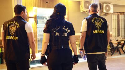Mersin’de polisin konaklama tesislerine yönelik gerçekleştirdiği denetimlerde yaralama, hırsızlık ve