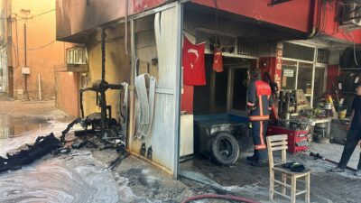 İşyerinde çıkan yangın söndürüldü Mersin’in Mut ilçesinde bir işyerinde çıkan yangın, itfaiye ekiplerinin müdahalesiyle