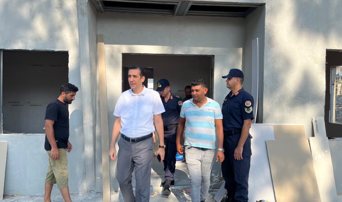 Kaymakam Topsakaloğlu, Tekeli Jandarma Sosyal Tesisleri inşaatını inceledi Mersin‘in Bozyazı Kaymakamı Tuncay Topsakaloğlu, yapımı devam eden Tekeli Jandarma