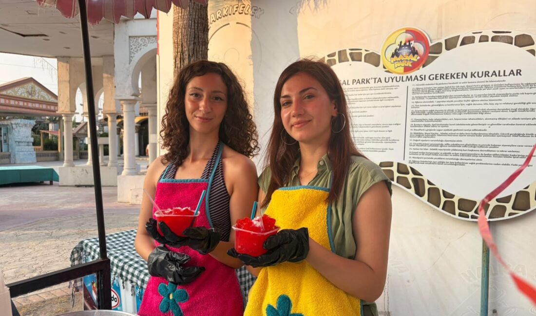 Yazın serinleten lezzeti bici bici, Erasmus hayaline umut oldu Osmaniye’de Erasmus programına katılmaya hak kazanan iki üniversite öğrencisi, yurt