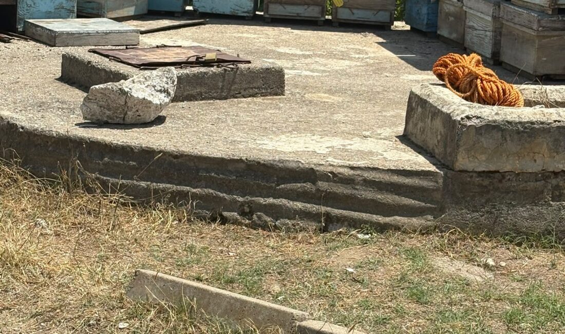 Kuyuya düşen kadın hayatını kaybetti Mersin’de 4 çocuk annesi kadın düştüğü kuyuda hayatını kaybetti. Edinilen