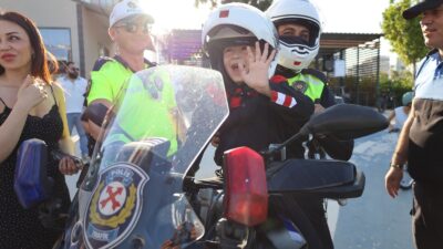 Mersin’de Duchenne Musküler Distrofi (DMD) kas hastalığıyla mücadele eden Ünal