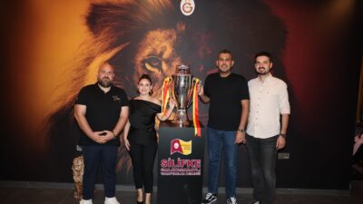 Galatasaray’ın kazandığı şampiyonluk kupası, Silifke Galatasaraylı Taraftarlar Derneği’nin organizasyonuyla Silifke’ye
