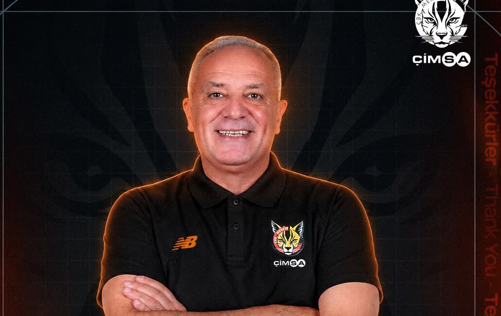 Mersin Spor Kulübü’nde -ÇBK- görev yaptığı iki ayrı dönemde, önemli