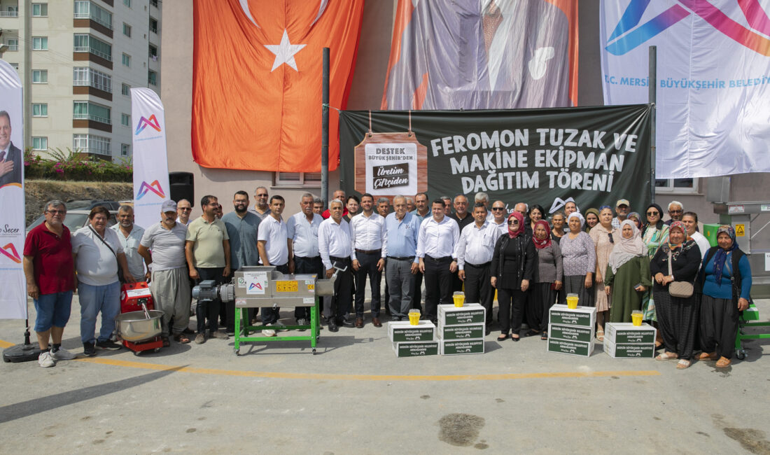 MERSİN BÜYÜKŞEHİR’İN PROJELERİ ÜRETİMİN KALİTESİNİ ARTIRIYOR Mersin Büyükşehir Belediyesi üreticilere her alanda destek ulaştırmaya devam ediyor.