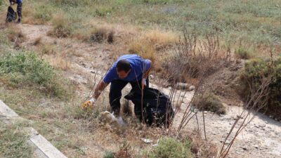 TOROSLAR BELEDİYESİNDEN TEMİZLİK SEFERBERLİĞİ Temiz, sağlıklı ve yaşanabilir bir kent hedefiyle çalışmalarını aralıksız sürdüren