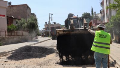 İlçe genelinde ulaşım konforunu artırmaya yönelik çalışmalarını aralıksız sürdüren Toroslar