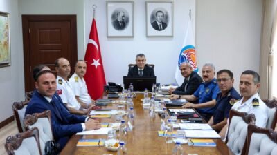 Mersin Valisi Atilla Toros başkanlığında, Güvenlik ve Asayiş Değerlendirme Toplantısı