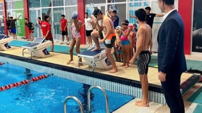 Mersin Gençlik ve Spor İl Müdürü Göksun Öz, Olimpik Yüzme