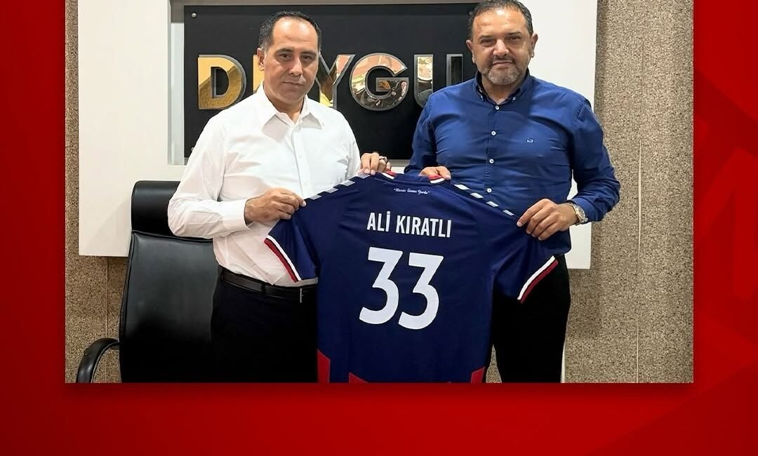Yeni Mersin İdmanyurdu Kulüp Başkanı Murat Altındere ve Yönetim Kurulu,