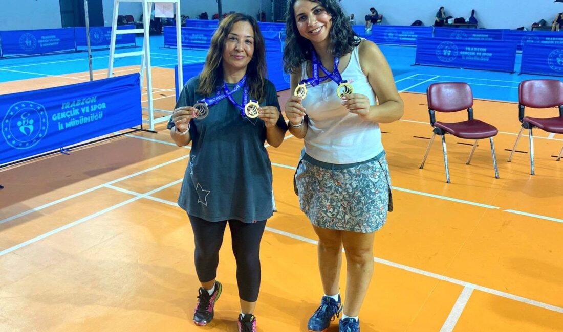 MERSİNLİ VETERANLARDAN BÜYÜK BAŞARI 26–29 Ağustos 2026 tarihleri arasında Trabzon’da düzenlenen Veteranlar Badminton Türkiye