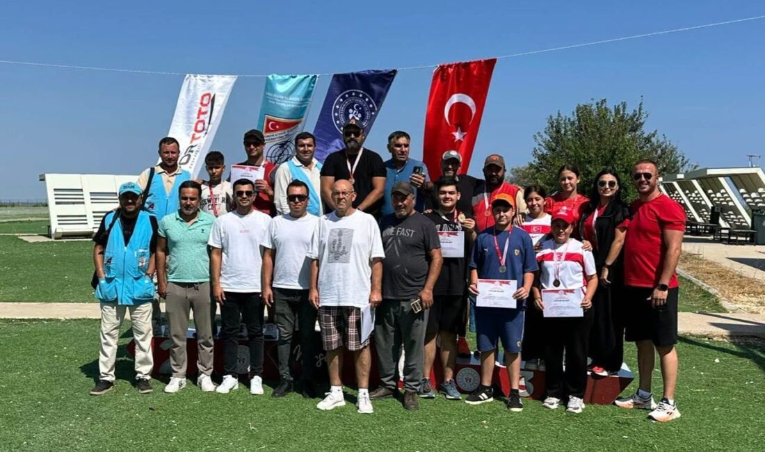 HEDEFİMİZ ZAFER, ROTAMIZ BAŞARI 30 Ağustos Zafer Bayramı’nın coşkusu Zafer Kupası Atıcılık etkinliği, büyük