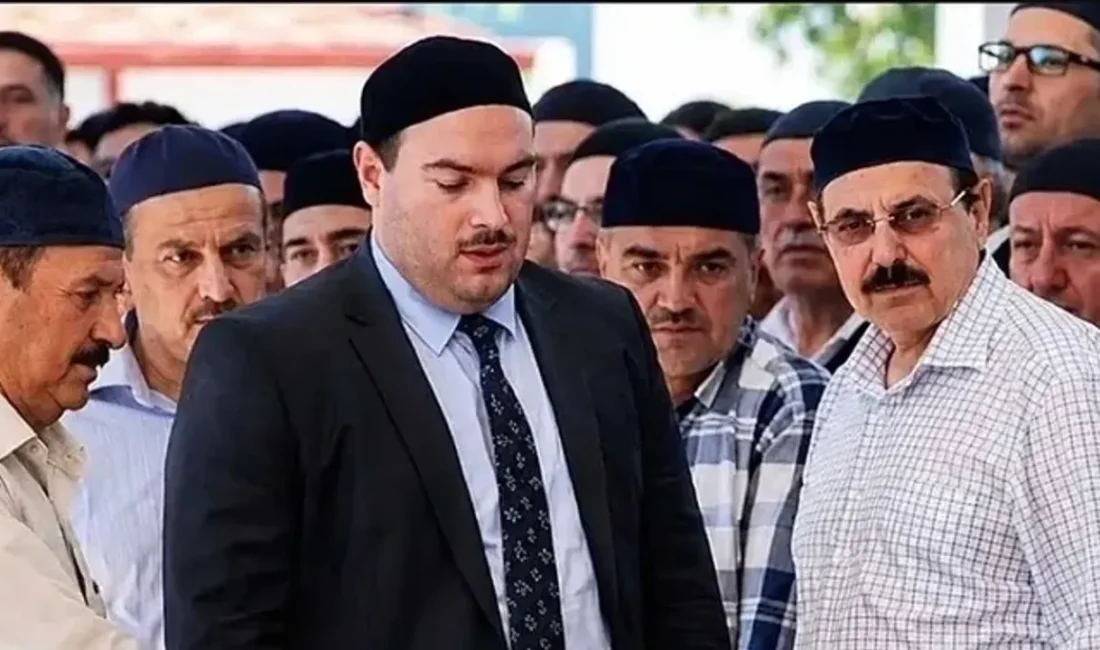 Alihan Kuriş suç örgütüne yönelik ikinci dalga operasyon: 12 şüpheli yakalandı Alihan Kuriş suç örgütüne yönelik yürütülen soruşturma kapsamında 4 ilde