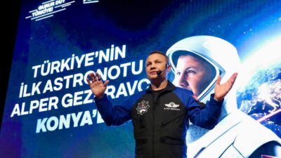 Türkiye’nin ilk astronotu Alper Gezeravcı Tuğgeneral oldu Türkiye’nin ilk Astronotu Alper Gezeravcı Yüksek Askeri Şura kararları sonrasında Tuğgeneral olduğu