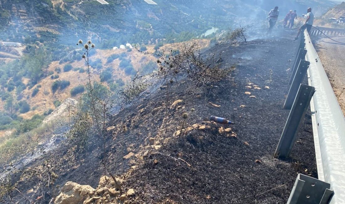Mersin’de yangın: Ekipler havadan ve karadan müdahaleyle kontrol altına aldı Mersin’in Silifke ilçesi sınırlarında otluk alanda başlayıp ormana doğru giden