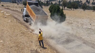 Tarsus Belediyesi, kırsal mahallelerde ulaşımın daha güvenli ve konforlu hale