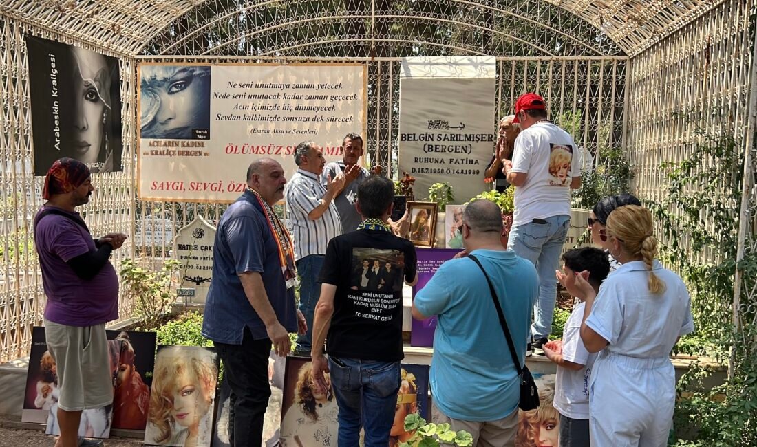 Şarkıcı Bergen, ölümünün 37. yıl dönümünde hayranları tarafından Mersin’deki mezarı