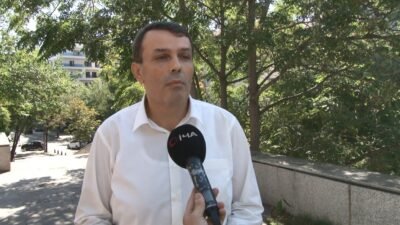 12 ay üretilen yerli muz için hem üreticiden hem de uzmanından çağrı Türkiye’de 12 ay boyunca üretimi gerçekleştirilen muzda yerli ve ithal