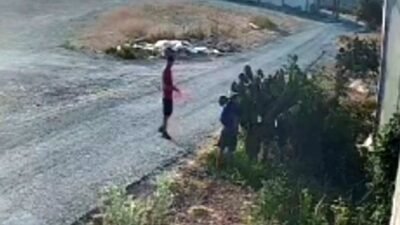 Mersin’de sahil kesimlerindeki mahalle sakinleri, yaz aylarında bölgeye gelen bazı