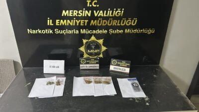 Mersin’de uyuşturucu madde ticareti yaptığı belirlenen sokak satıcılarına yönelik Mezitli