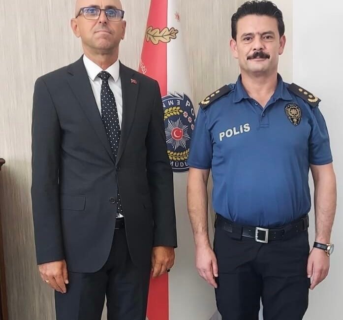 Mersin’in Tarsus İlçe Emniyet Müdürü Berat Günçiçek, görevini Bayram Barış