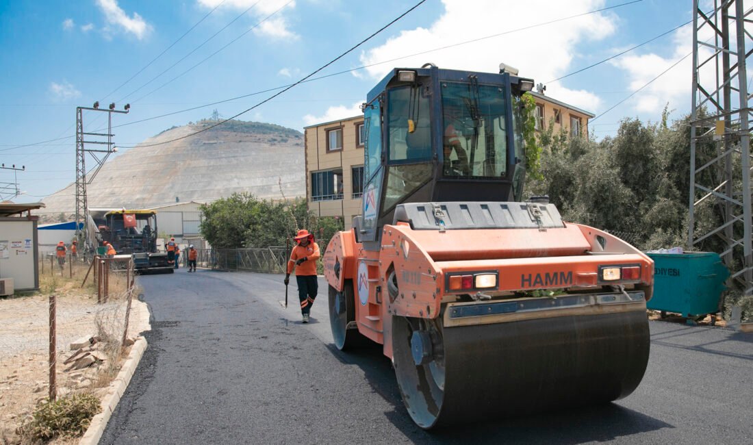 BÜYÜKECELİ’DE YAŞANAN YOL SORUNU BÜYÜKŞEHİR İLE TARİH OLDU Mersin Büyükşehir Belediyesi, Türkiye Belediyeler Birliği (TBB) ve Mersin Büyükşehir