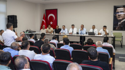MERSİN BÜYÜKŞEHİR VE SİLİFKE BELEDİYESİ İŞ BİRLİĞİ İLE SÖZ MUHTARLARDA Mersin Büyükşehir Belediyesi ile Silifke Belediyesi iş birliğinde düzenlenen ‘Silifke Mahalle