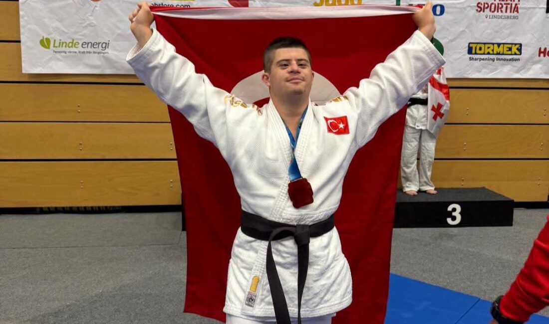 Mersinli Millî Sporcu Musa Alan Dünya Şampiyonu İsveç’te düzenlenen SU-DS Down Sendromlular Dünya Judo Şampiyonası’nda 66 kg