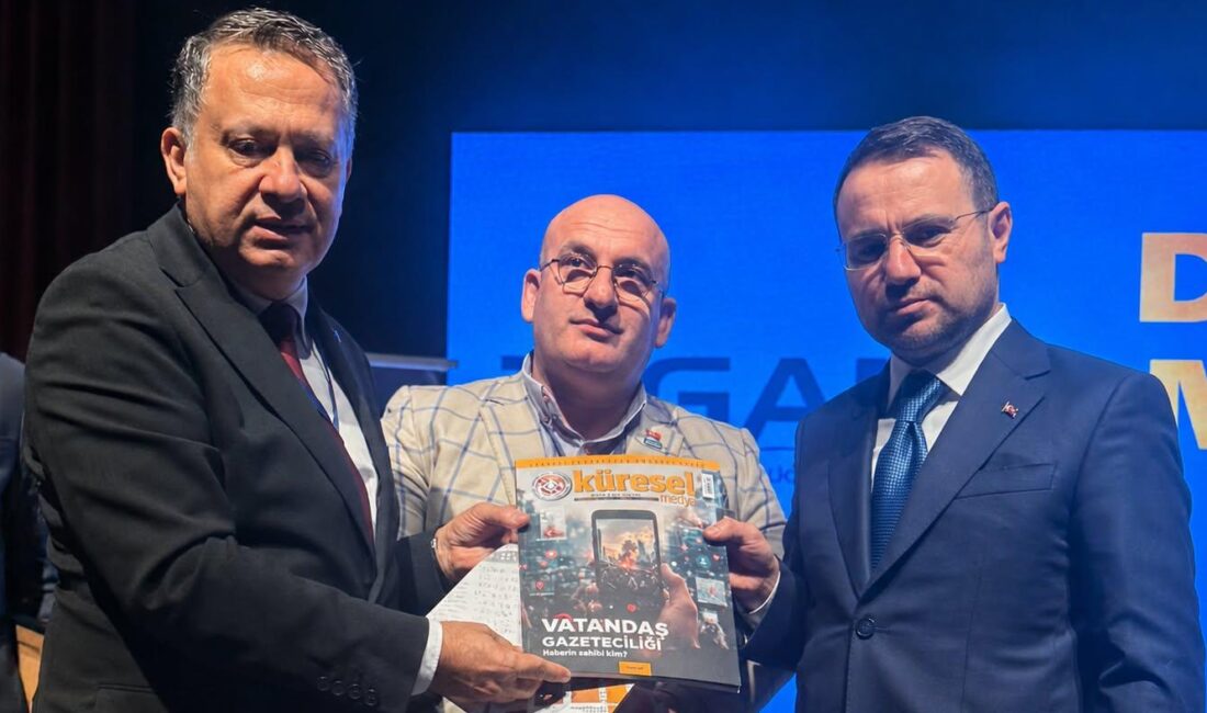 Dim, Gazetecilik Yasası Taslağını Bakan Gürlek’e Sundu KGK Genel Başkanı Mehmet Ali Dim, Iğdır’da düzenlenen 13. Dijital
