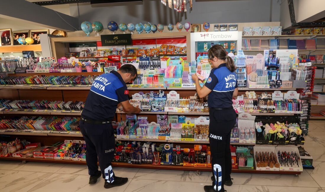 Mezitli Belediyesi Zabıta Müdürlüğü ekipleri, yeni eğitim-öğretim yılı öncesinde ilçede