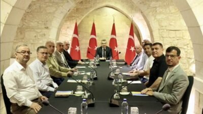 Türkiye Diyanet Vakfı Mütevelli Heyeti Üyesi Sabahattin Kılıççıoğlu, Mersin Valisi