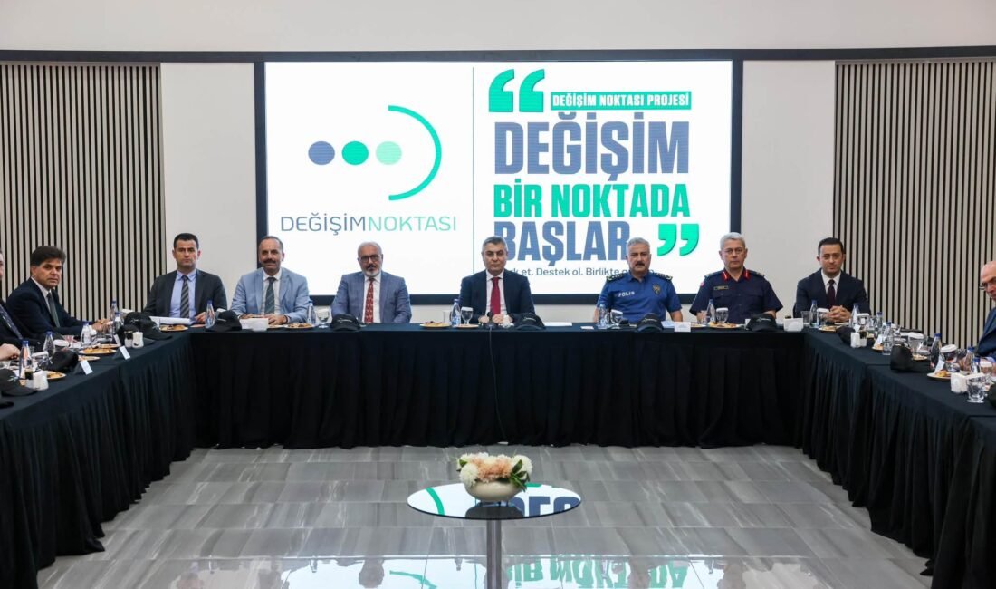 “Mersin için anlamlı bir adım atıyoruz” Mersin Valisi Atilla Toros, Mersin Valiliği himayelerinde hayata geçirilen “Değişim