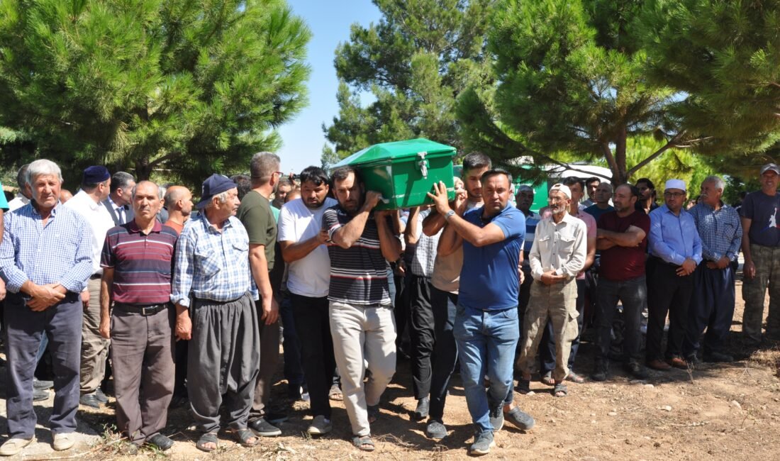 Kuzey Kıbrıs Türk Cumhuriyeti’nde (KKTC) Girne açıklarında yolcu gemisinin batması