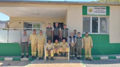 Mersin’de yüksek sıcaklık, düşük nem ve kuvvetli rüzgar nedeniyle orman