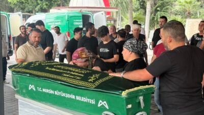 Mersin‘in Tarsus ilçesinde serinlemek için girdiği kanalda boğularak yaşamını yitiren