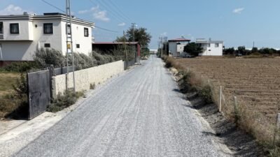 Mersin’in Tarsus ilçesinde tarımsal ulaşımı kolaylaştırmak amacıyla 4 bin 200