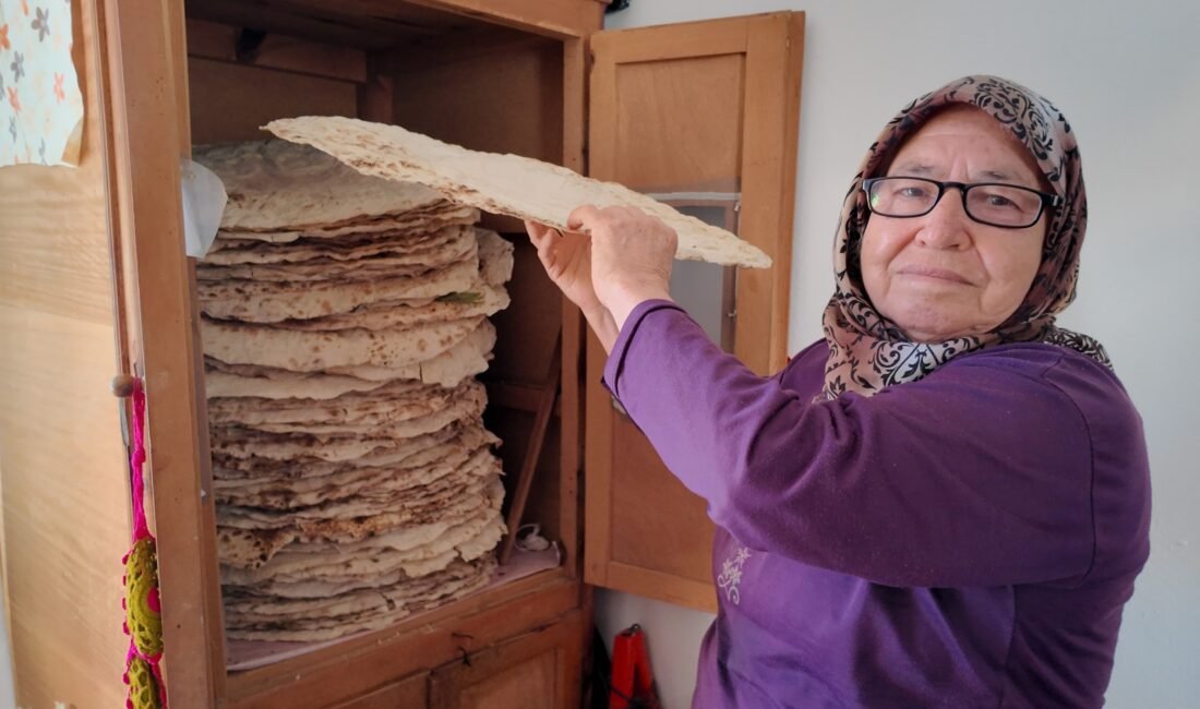 Mutluluğun fotoğrafı: Ömrü çatmada geçti, 69 yaşında evi oldu Mersin’de 3 çocuk annesi 69 yaşındaki Fatma Dinç’in hayatı çatma