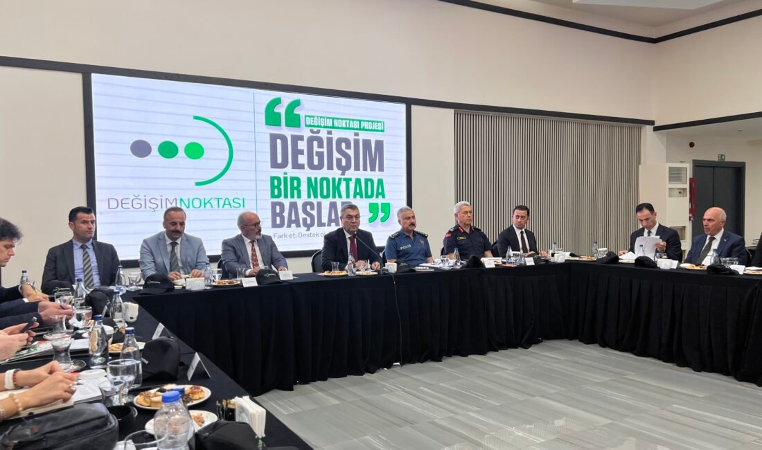 Mersin‘de bağımlılıkla mücadele kapsamında 15 paydaş kurumun yer aldığı ‘Değişim